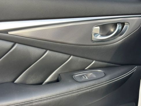 Used 2016 INFINITI Q50 3.0t Premium w/ 3.0T Premium Plus Package image 30