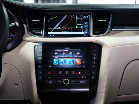 Used 2022 INFINITI QX50 Sensory image 12