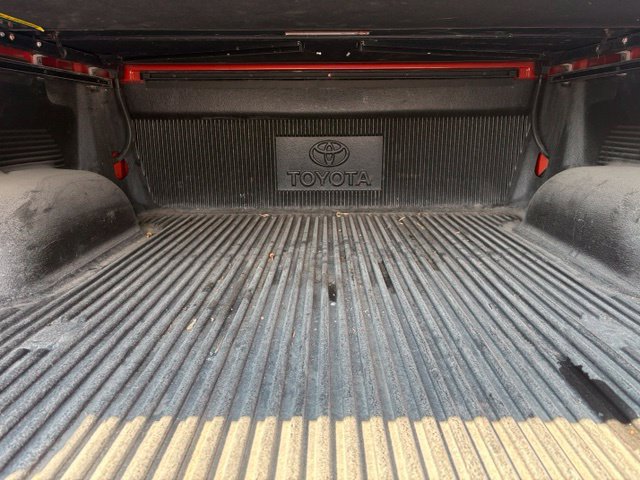 Used 2017 Toyota Tundra SR5 AWD/4WD image 15