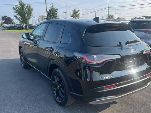 Used 2024 Honda HR-V Sport image 9