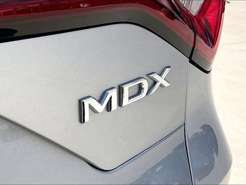 Certified 2026 Acura MDX FWD w/ Technology Package image 40
