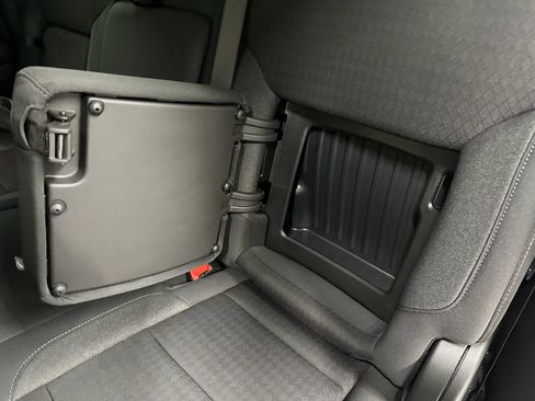 Certified 2024 GMC Sierra 1500 Elevation image 37