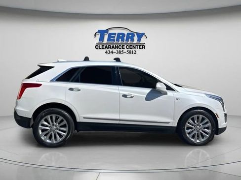 Used 2018 Cadillac XT5 Platinum w/ Driver Assist Package AWD/4WD image 1
