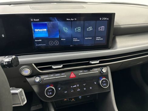 Used 2025 Hyundai Sonata SEL FWD image 27