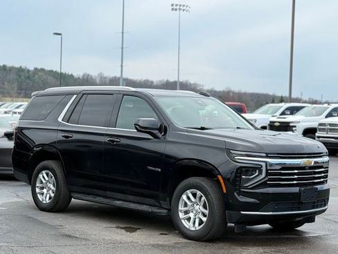 Used 2025 Chevrolet Tahoe LT AWD/4WD image 42