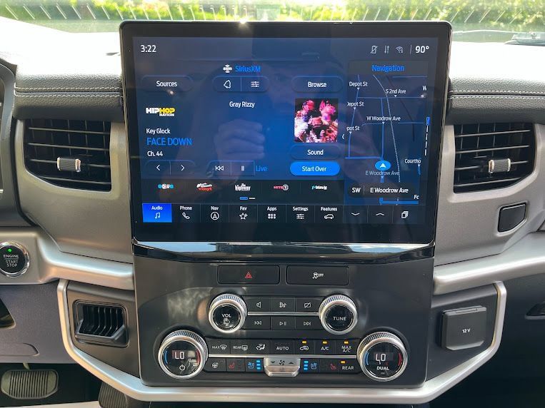 Used 2022 Ford Expedition XLT RWD image 18