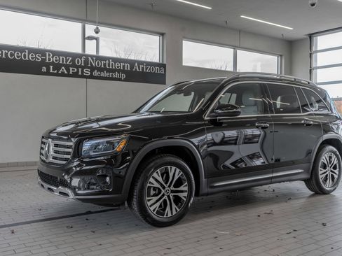 Certified 2026 Mercedes-Benz GLB 250 4MATIC image 3