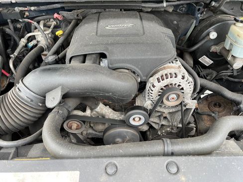 Used 2007 Chevrolet Avalanche LT w/ LT Preferred Equipment Group AWD/4WD image 16