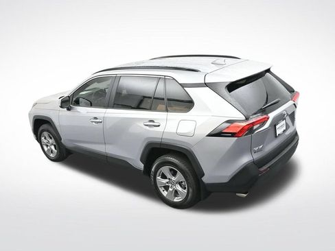 Used 2025 Toyota RAV4 XLE w/ Convenience Package FWD image 28