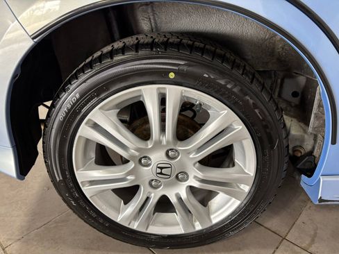 Used 2010 Honda Fit Sport image 11