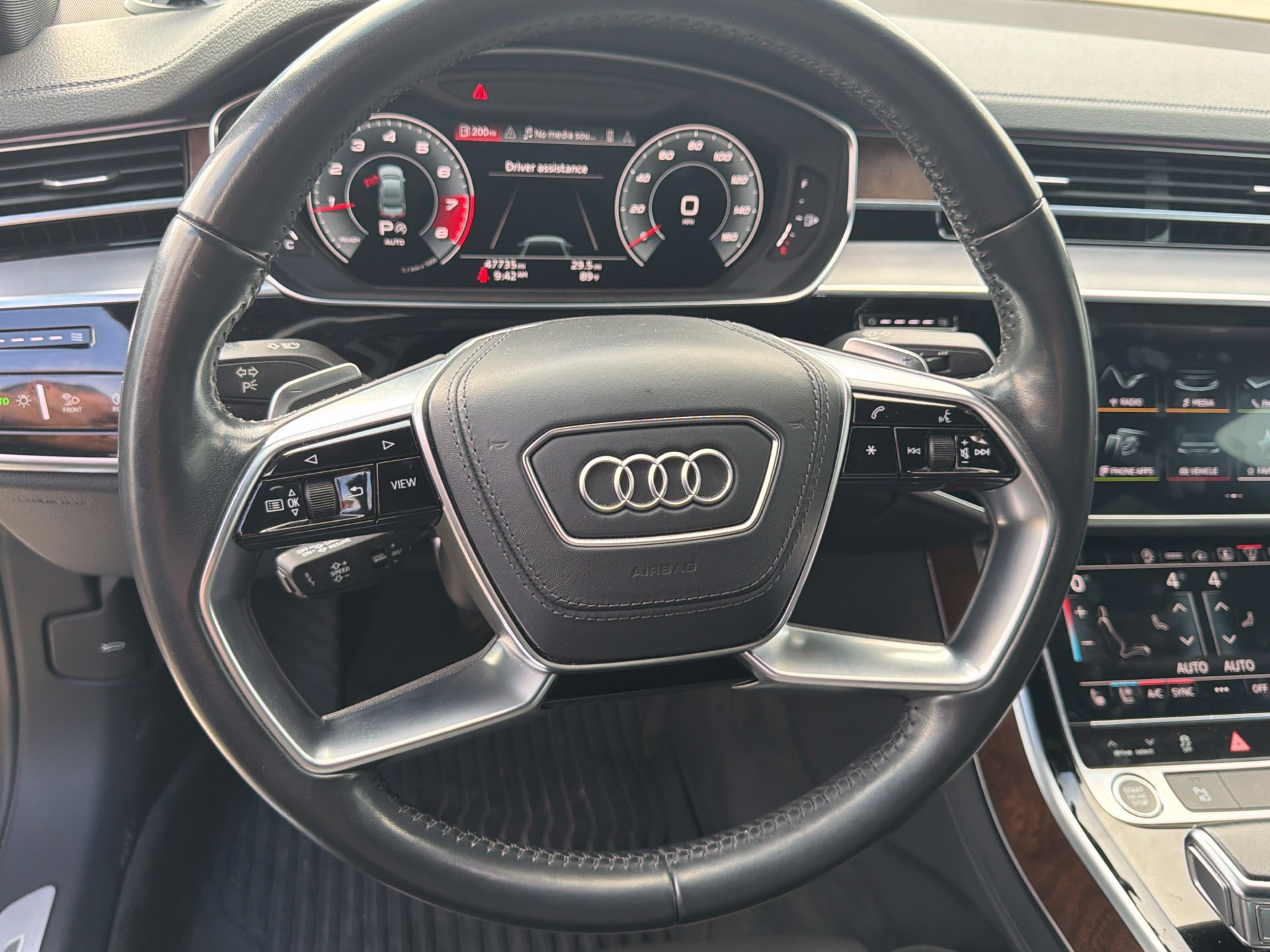 Used 2021 Audi A8 L 4.0T AWD/4WD image 15