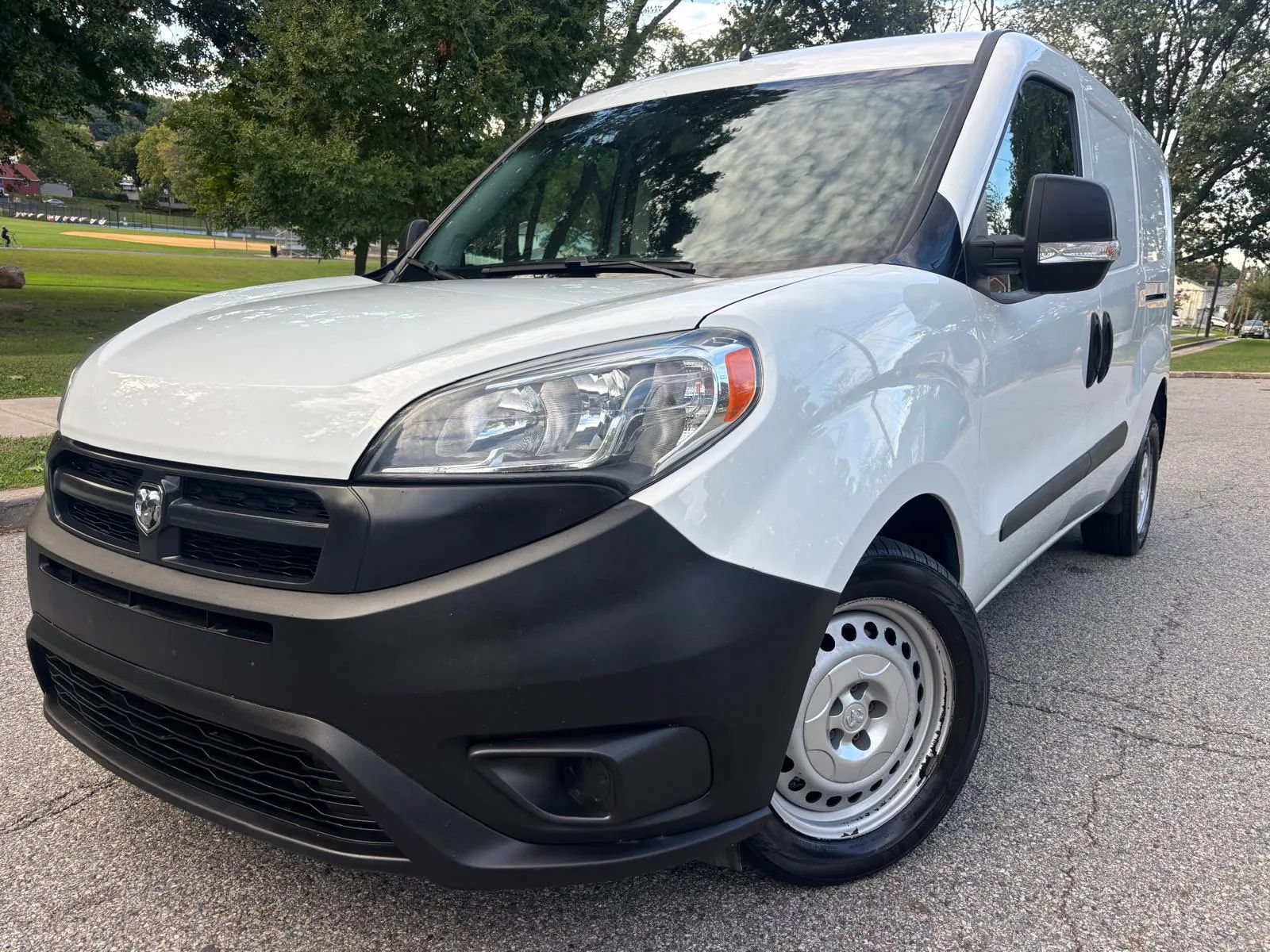 Used 2017 RAM ProMaster City Tradesman w/ Rear Back-up Camera Group FWD image 1