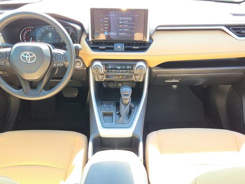 Certified 2025 Toyota RAV4 XLE image 17