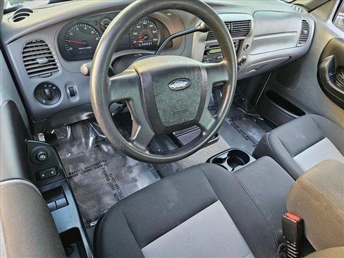 Used 2011 Ford Ranger XLT image 9