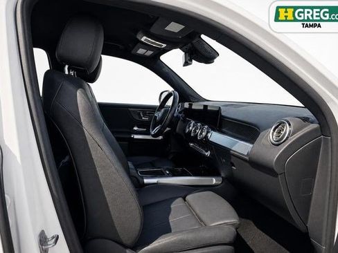 Used 2024 Mercedes-Benz GLB 250 image 11