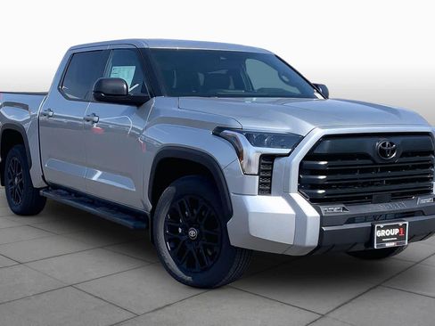 Used 2026 Toyota Tundra SR5 w/ SX Package RWD image 2