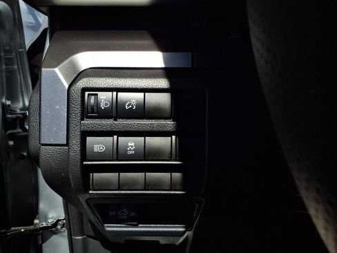 Certified 2025 Toyota Tacoma TRD Sport image 15