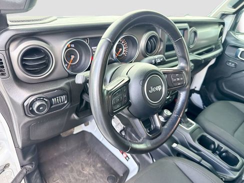 Used 2022 Jeep Wrangler Unlimited Sport AWD/4WD image 10