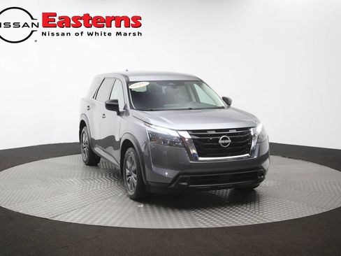 Used 2023 Nissan Pathfinder S AWD/4WD image 49