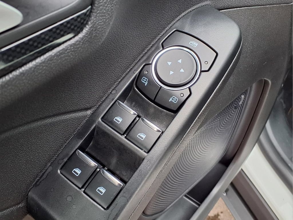 Used 2024 Ford Escape ST-Line w/ Tech Pack #1 AWD/4WD image 15