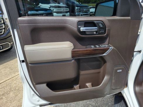 Used 2019 GMC Sierra 1500 SLT w/ SLT Premium Plus Package image 23