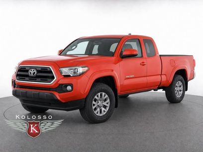 Used 2016 Toyota Tacoma SR5 w/ SR5 Appearance Package (DN)