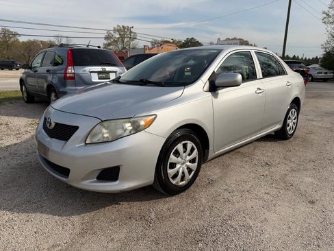 Used 2009 Toyota Corolla S image 1