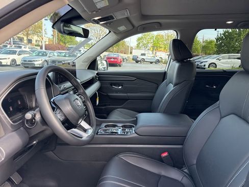 New 2026 Honda Pilot Touring image 20