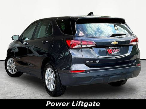 Used 2022 Chevrolet Equinox LS FWD image 4
