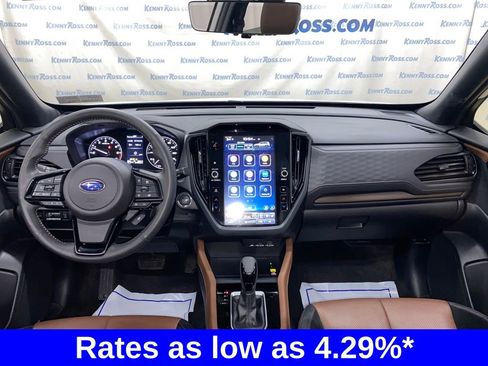 Used 2025 Subaru Forester Touring image 14