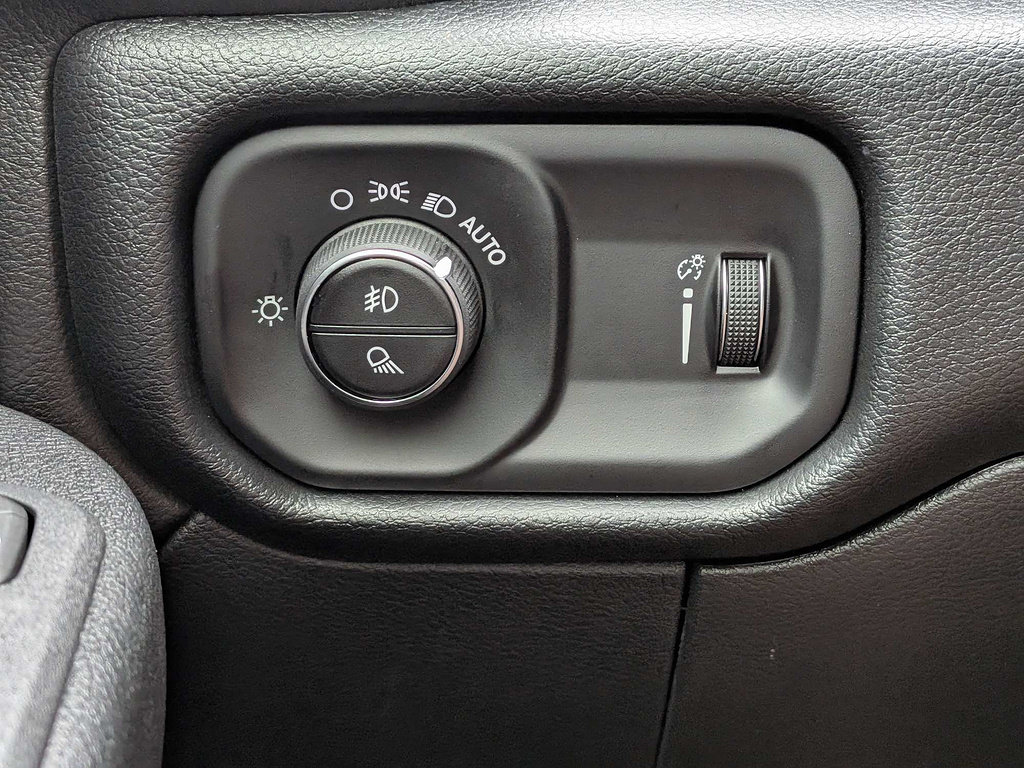 New 2026 RAM 2500 Tradesman AWD/4WD image 25