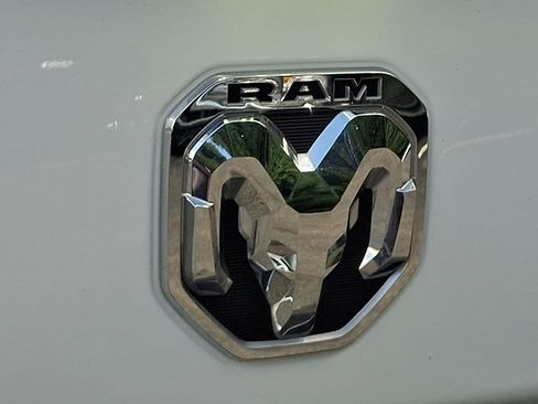 Used 2023 RAM 2500 Big Horn w/ Level 1 Equipment Group AWD/4WD image 30