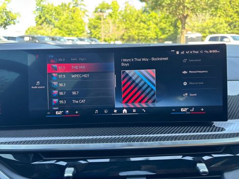 Used 2025 BMW X5 M60i AWD/4WD image 24