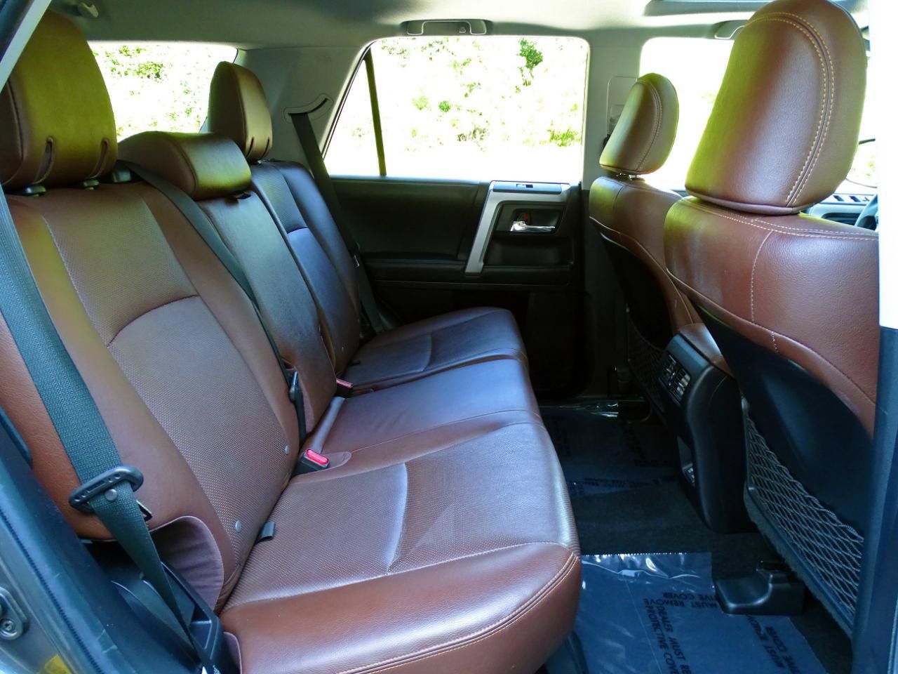 Used 2021 Toyota 4Runner Limited AWD/4WD image 38