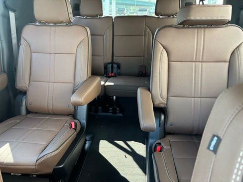 New 2026 Chevrolet Suburban High Country w/ Sun And Tow Package image 4