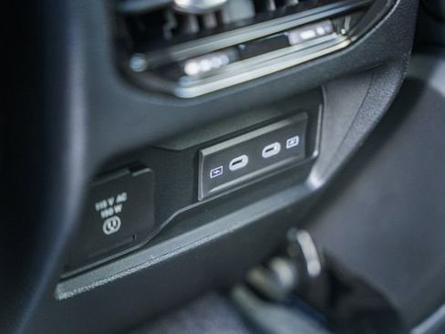 New 2026 Jeep Grand Cherokee L 4WD image 40