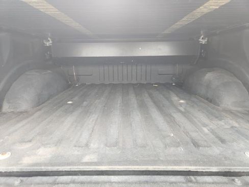 Used 2018 Ford F150 Platinum w/ Equipment Group 701A Luxury image 30