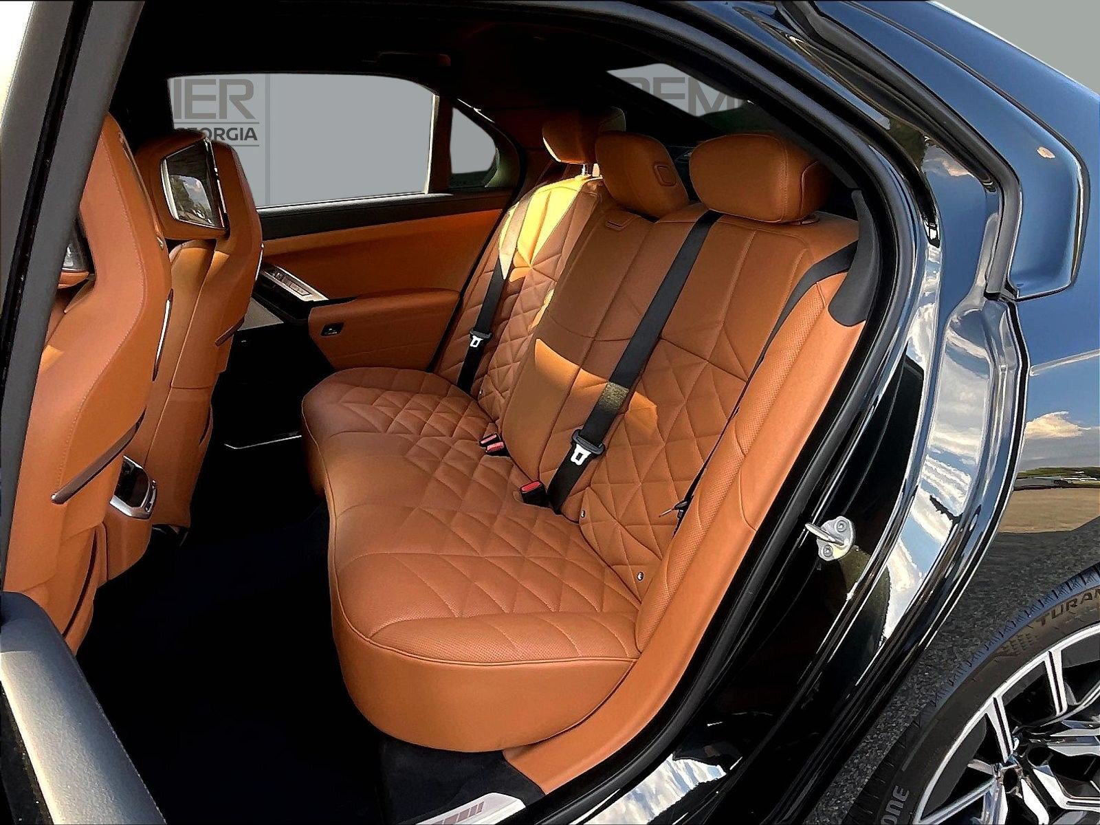 Used 2024 BMW 740i RWD image 24