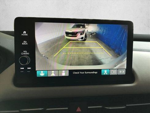 Certified 2024 Honda HR-V EX-L image 10