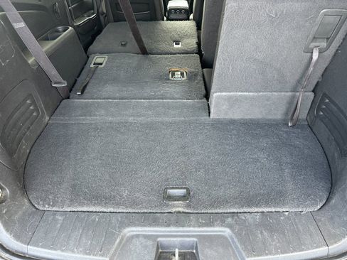Used 2015 Chevrolet Traverse LT w/ Style and Technology Package FWD image 17