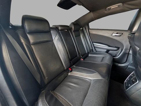 Used 2015 Dodge Charger R/T w/ Plus Group RWD image 25