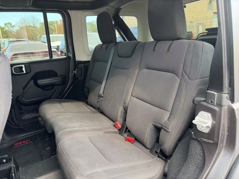 Used 2020 Jeep Wrangler Unlimited Sport S image 10