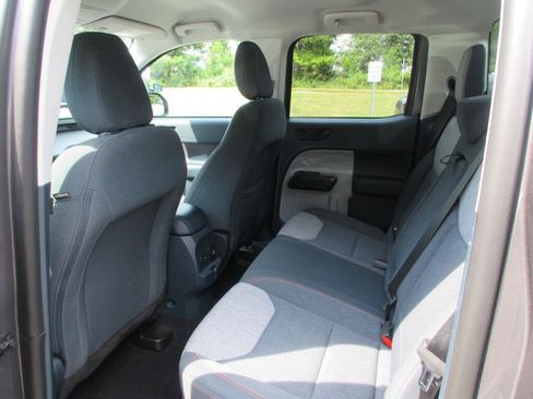 Used 2023 Ford Maverick XLT w/ XLT Luxury Package FWD image 11