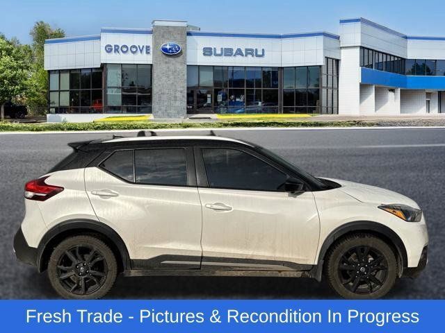 Used 2020 Nissan Kicks SR FWD image 6