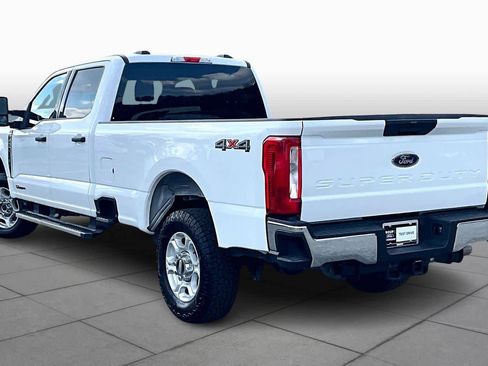 Used 2025 Ford F250 XLT image 12