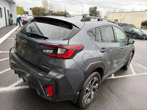 Used 2024 Subaru Crosstrek 2.0i Premium image 10