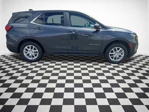 Certified 2023 Chevrolet Equinox LT AWD/4WD image 2