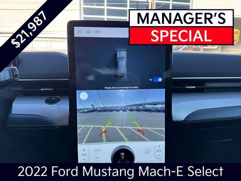 Used 2022 Ford Mustang Mach-E Select image 19