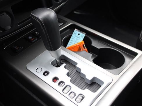 Used 2013 Nissan Armada Platinum image 47