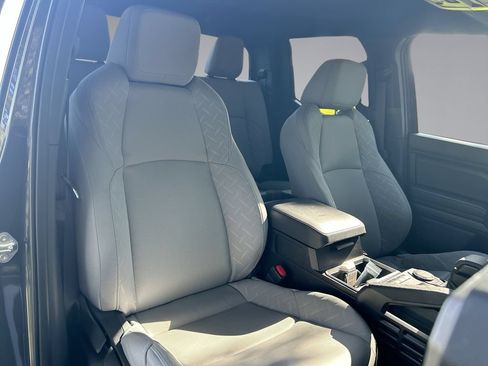 Used 2026 Toyota Tacoma SR5 RWD image 30